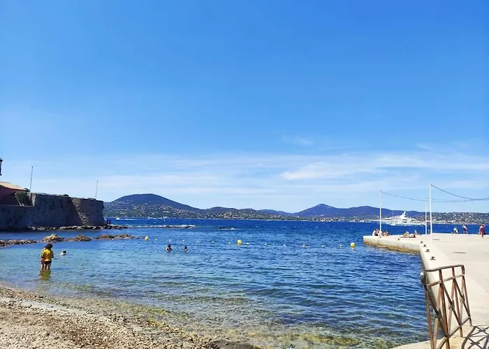Daire Superb Apartment, Air-conditioned, Parking Saint-Tropez
